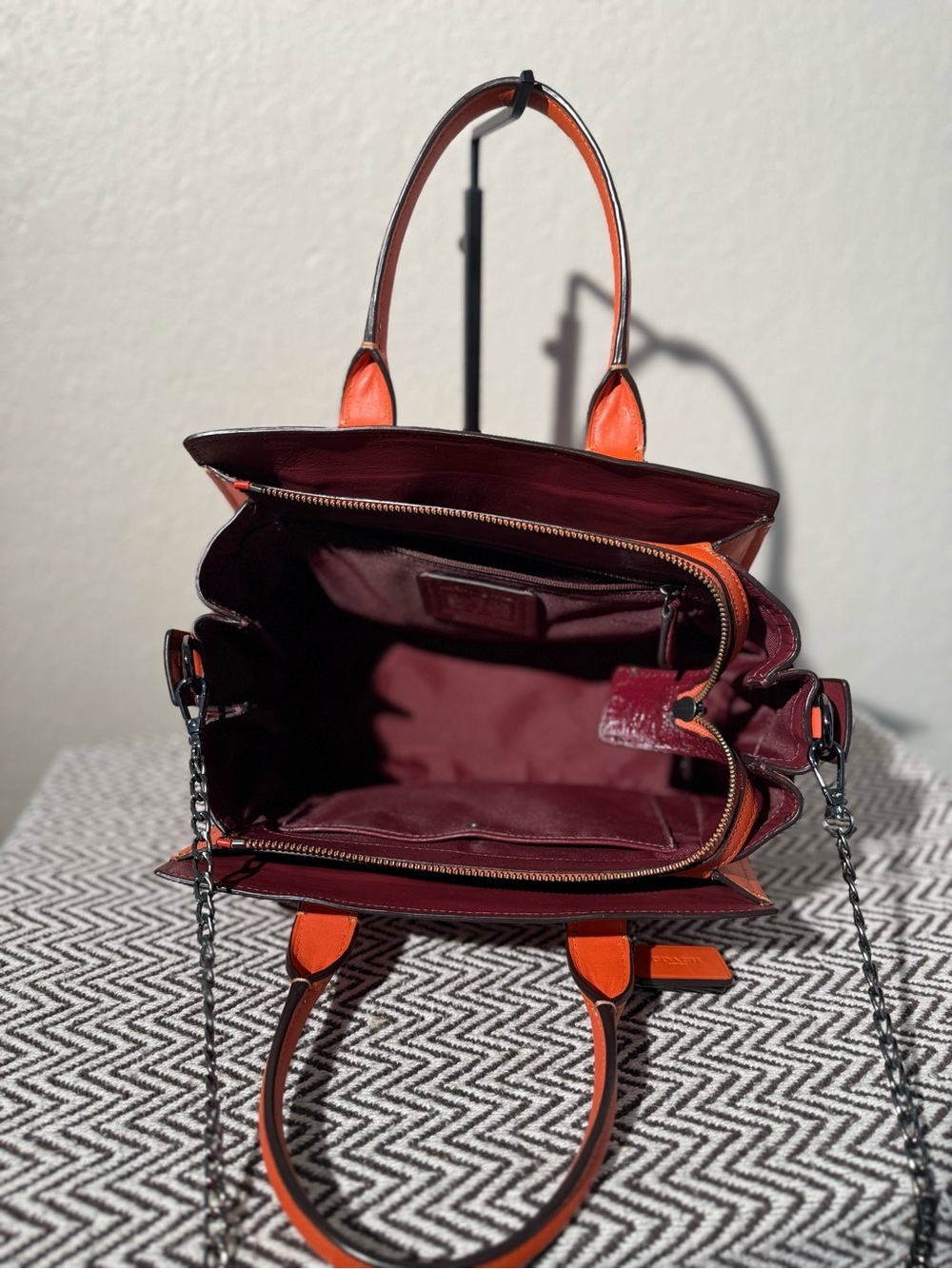 Coach Swagger 27 Mandarin Glovetanned Leather Satchel 12111 - 2017 - Picture 3 of 13